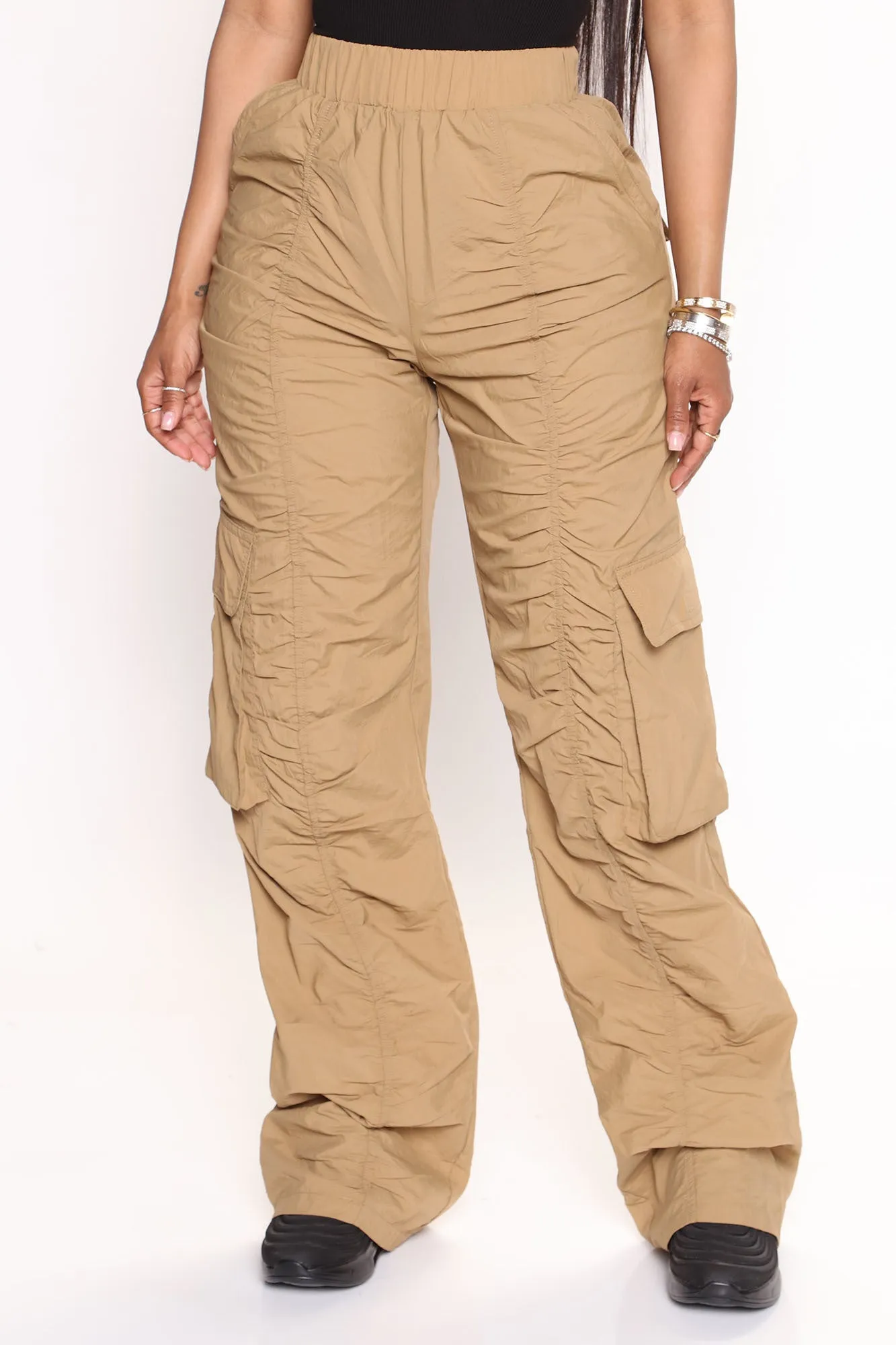 A Little Of Everything Cargo Parachute Pant 33 - Beige