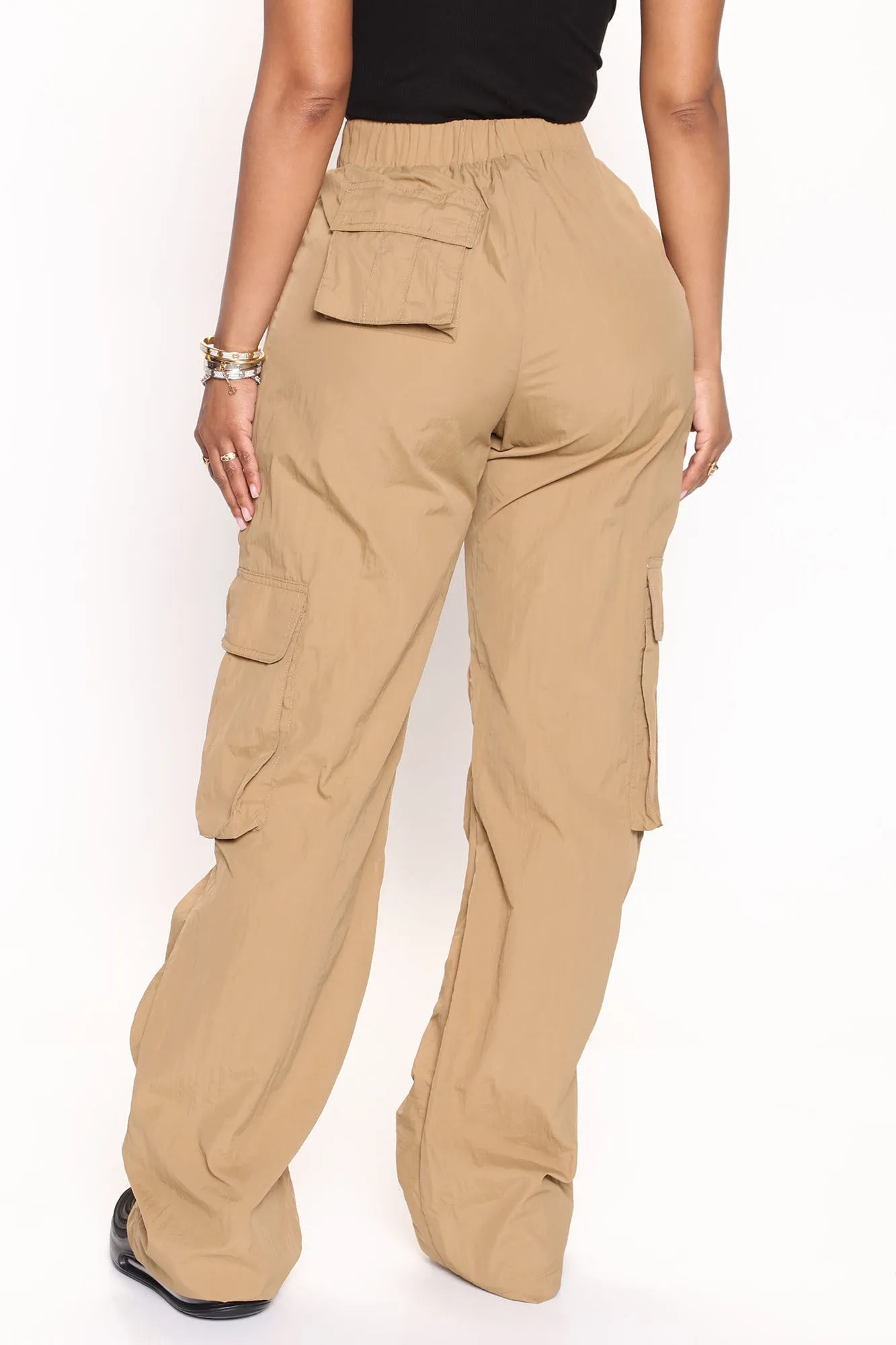 A Little Of Everything Cargo Parachute Pant 33 - Beige