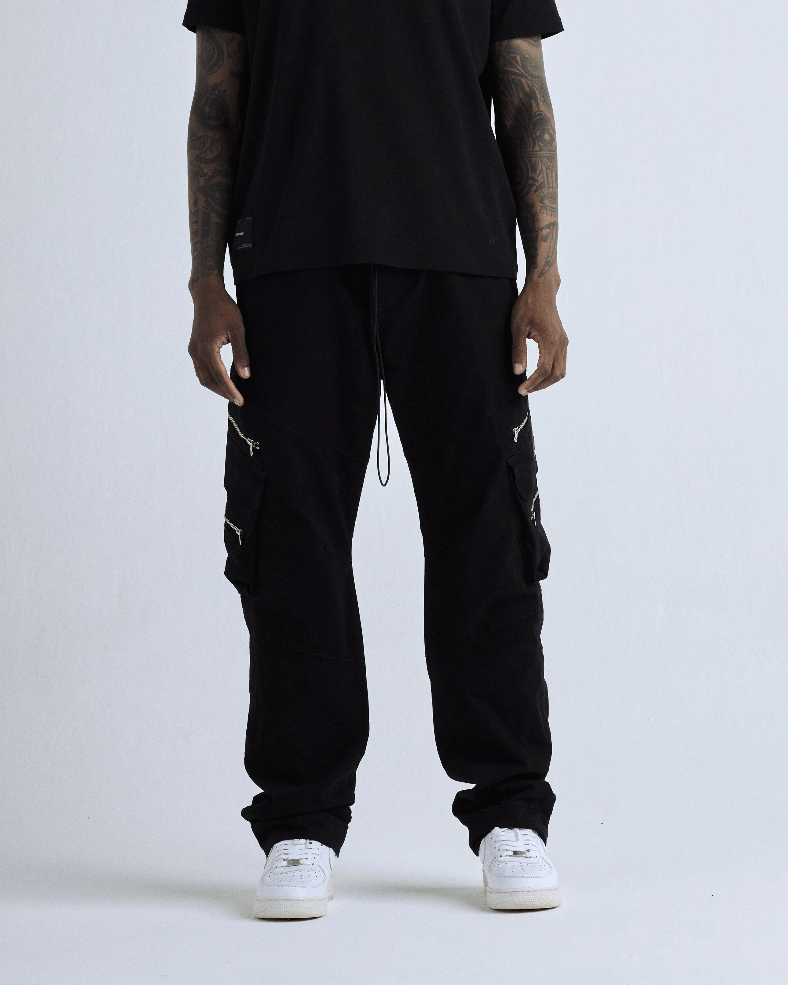 Basics Wide Cargo Pant Black