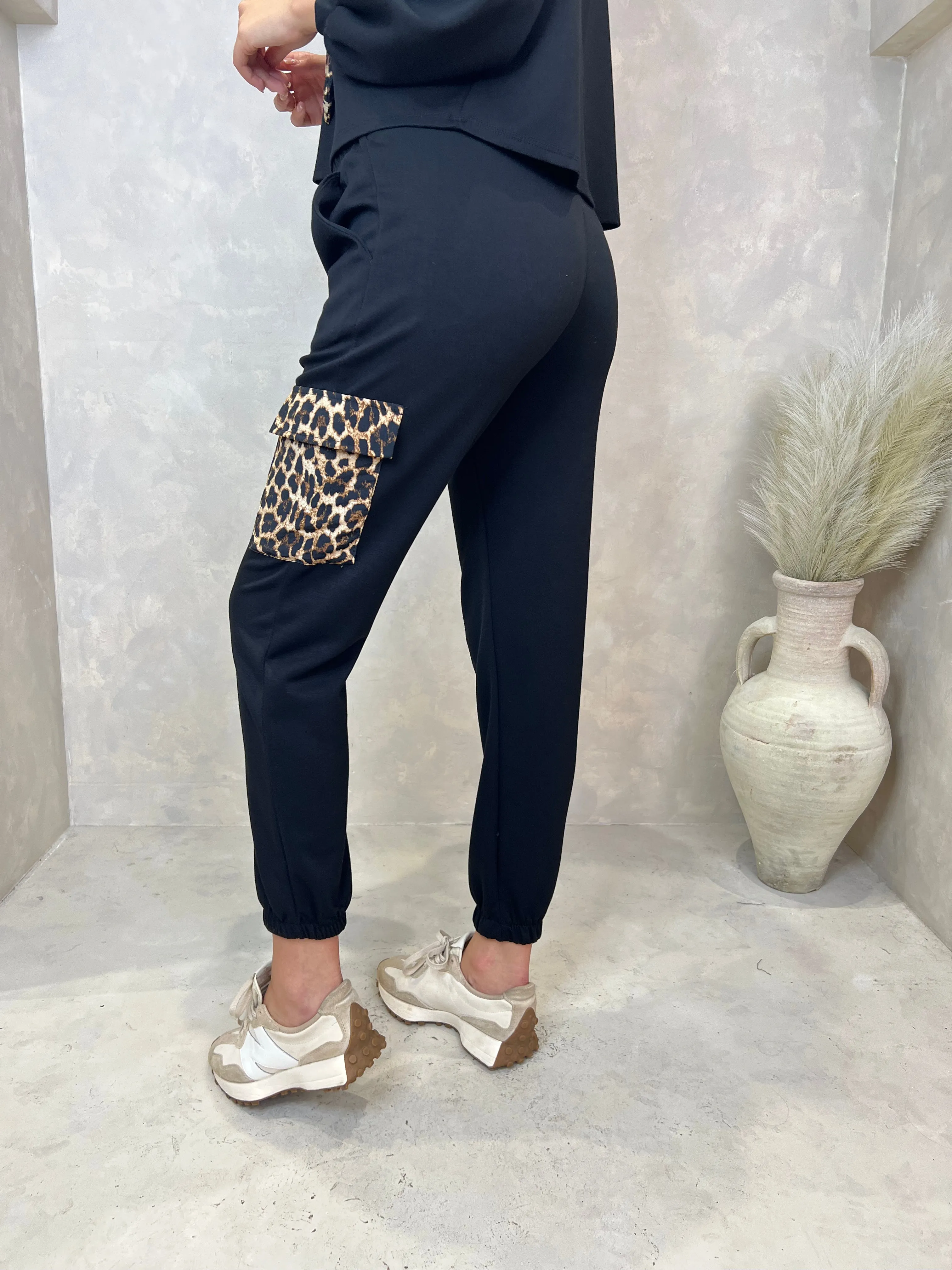 Black Leopard Print Leg Pocket Jogging Bottoms