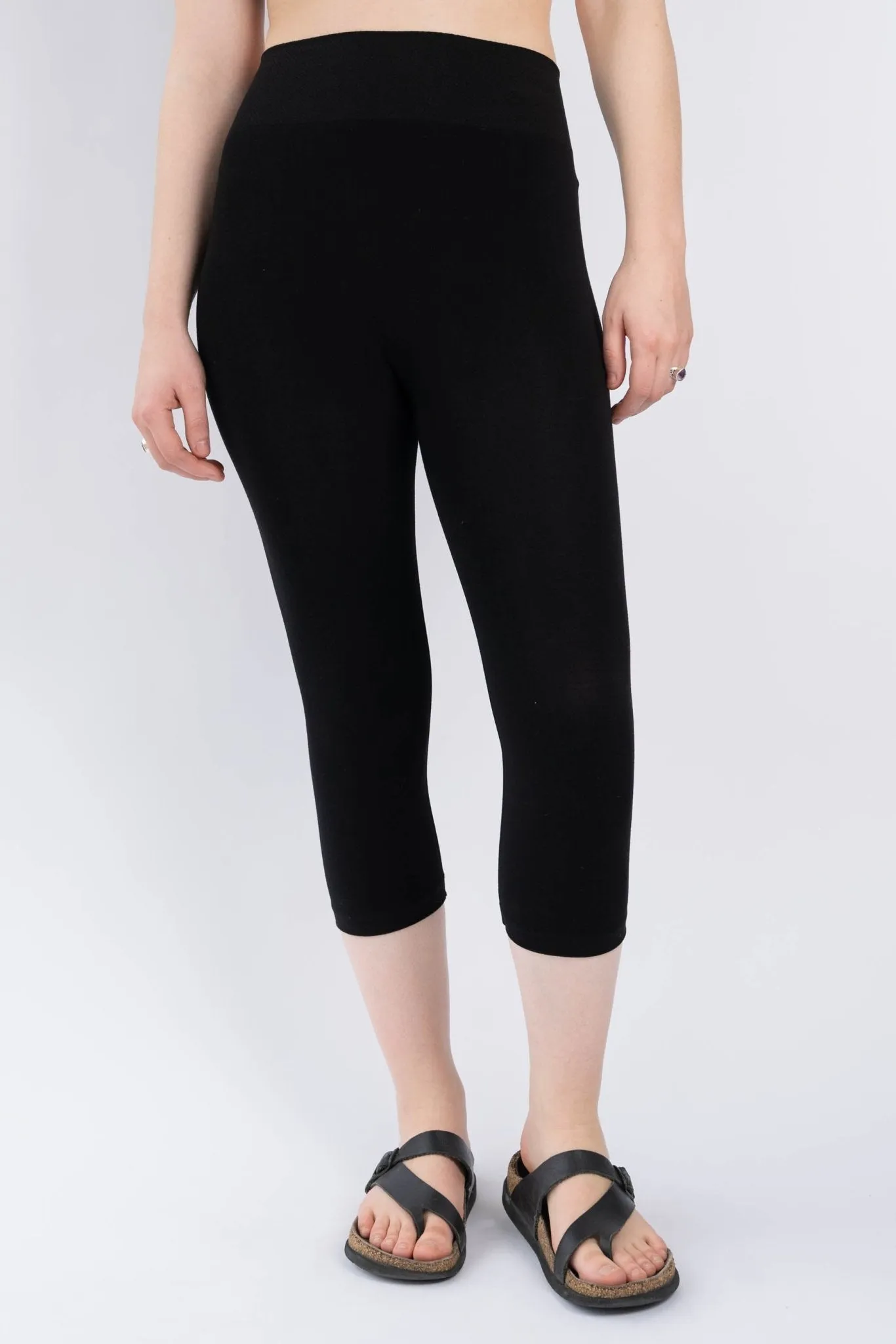 Capri Bamboo Legging