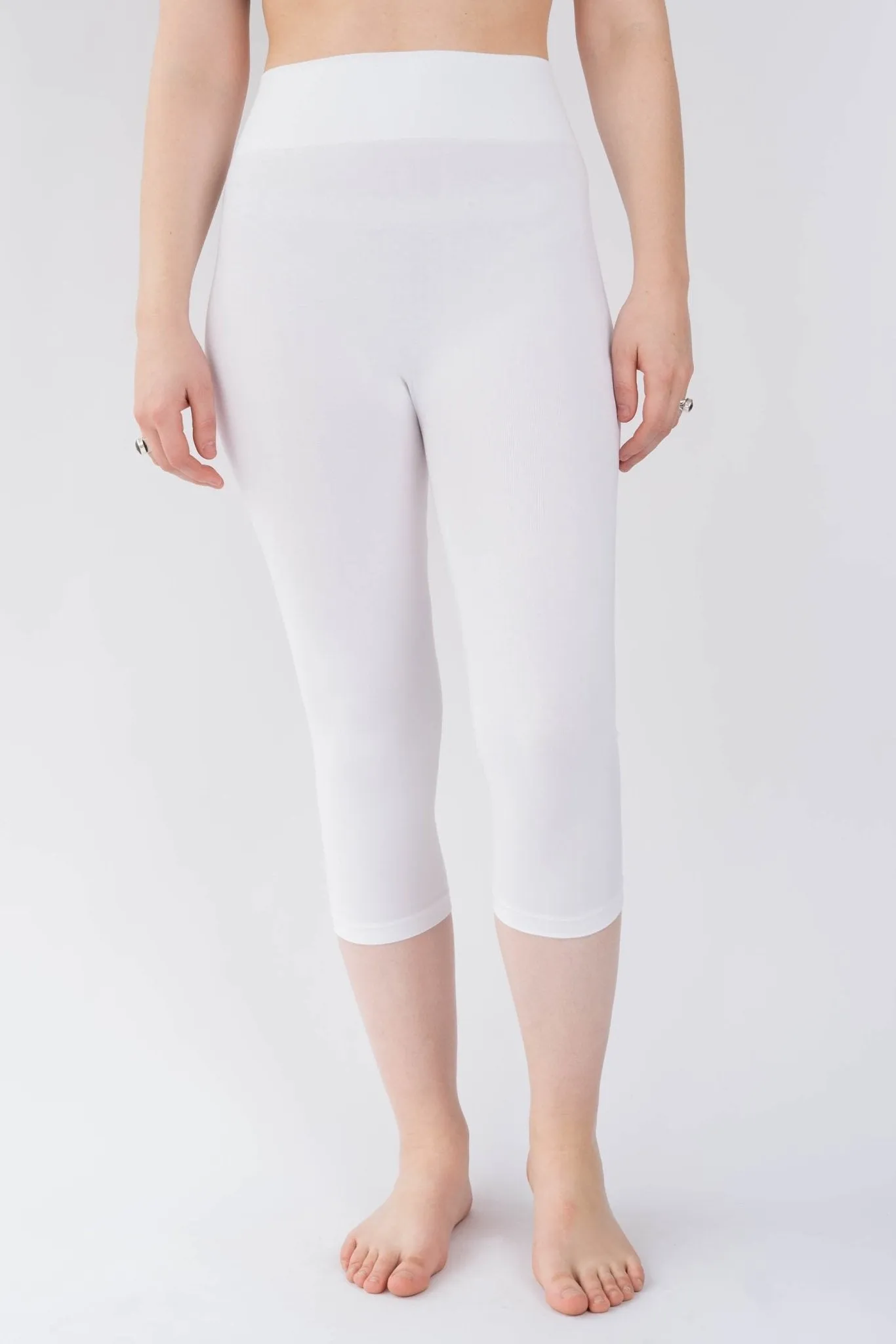 Capri Bamboo Legging