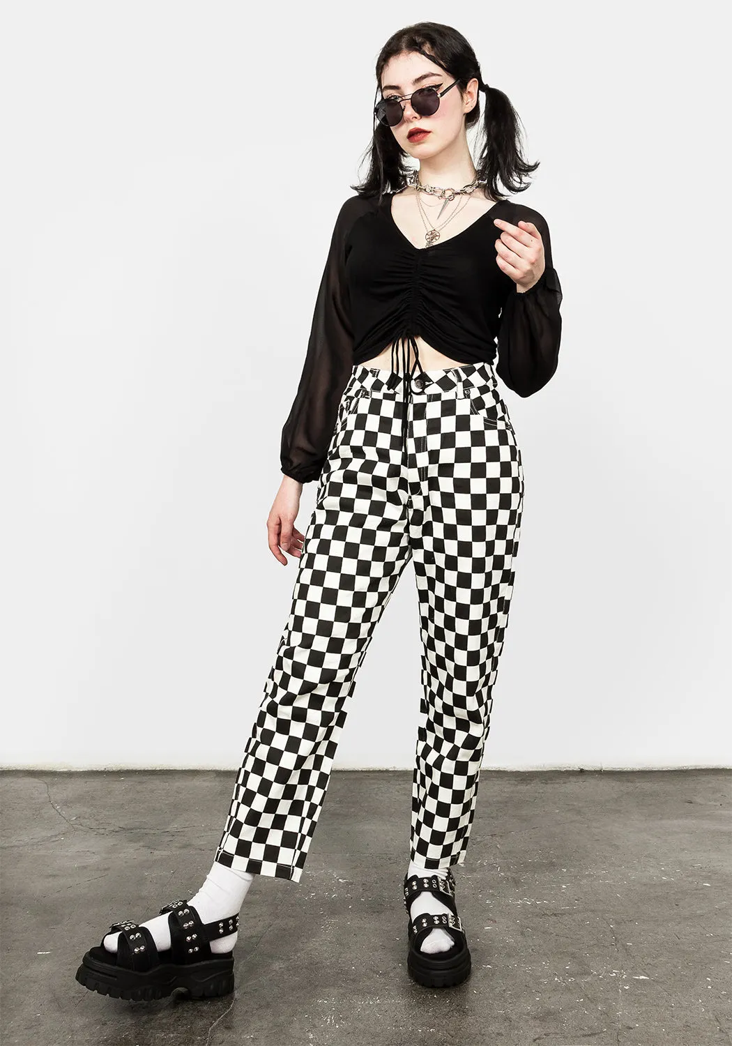 CHECKER JEANS