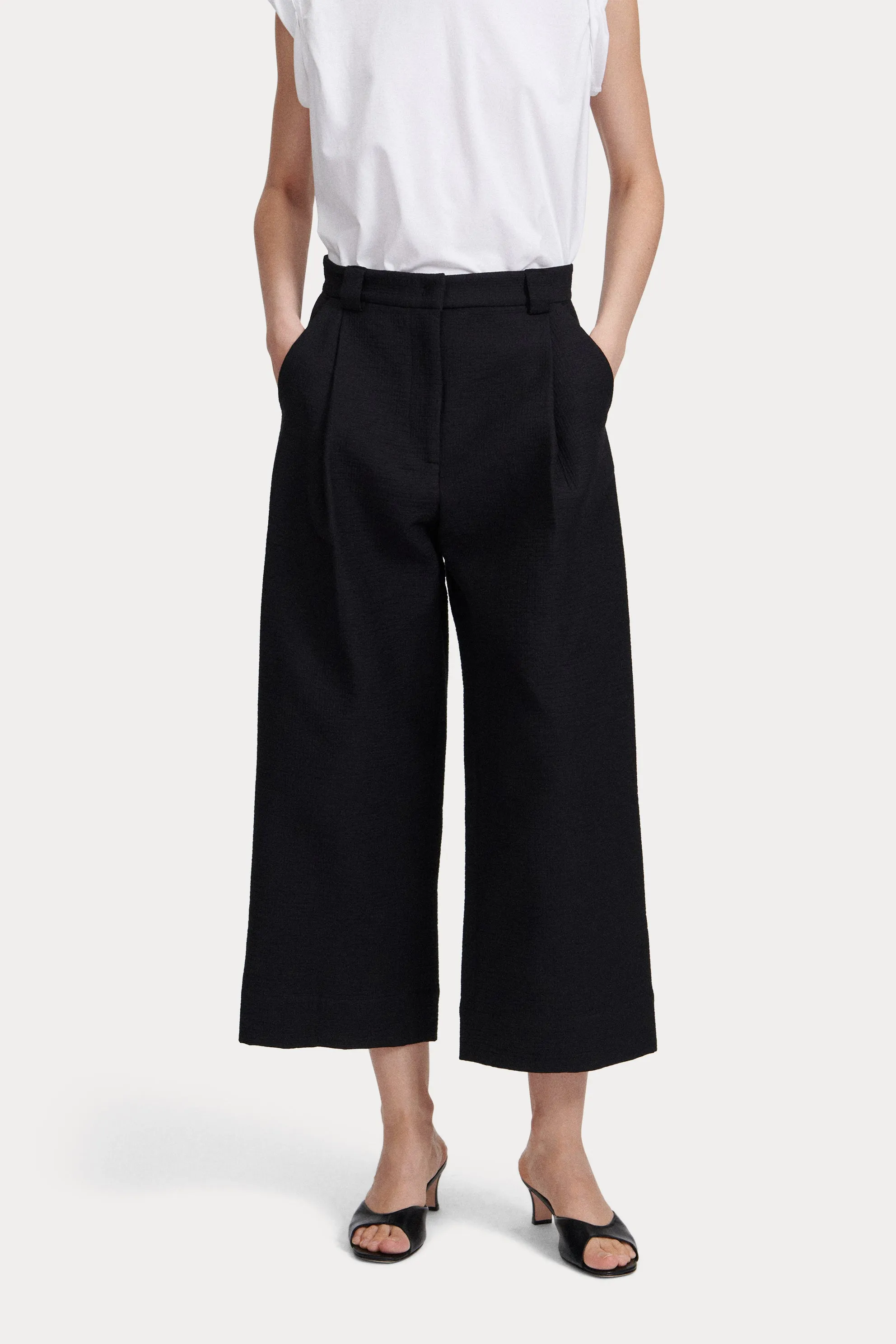 Crew Pant