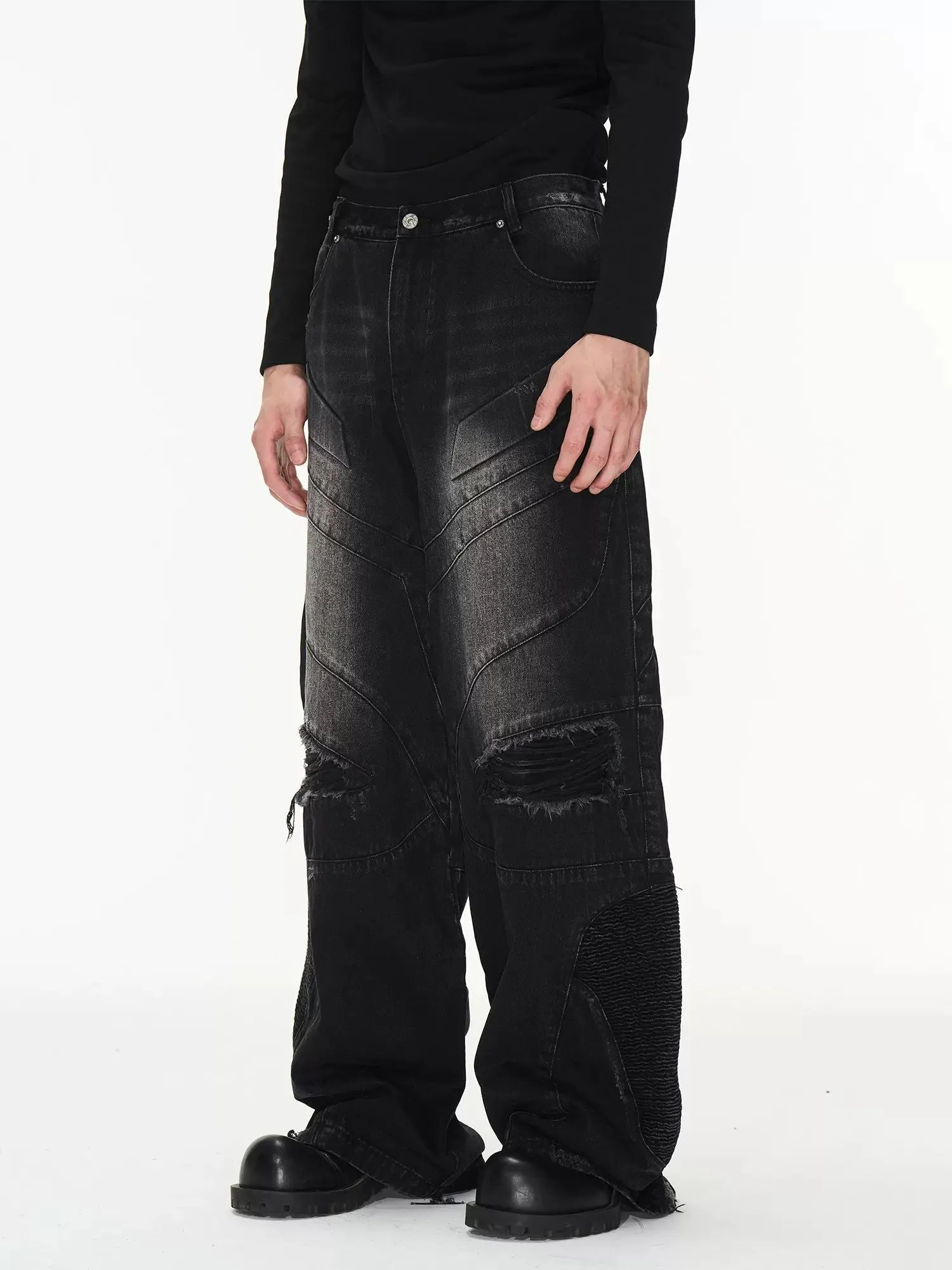 Distressed & Washed Multi-Detail Jeans