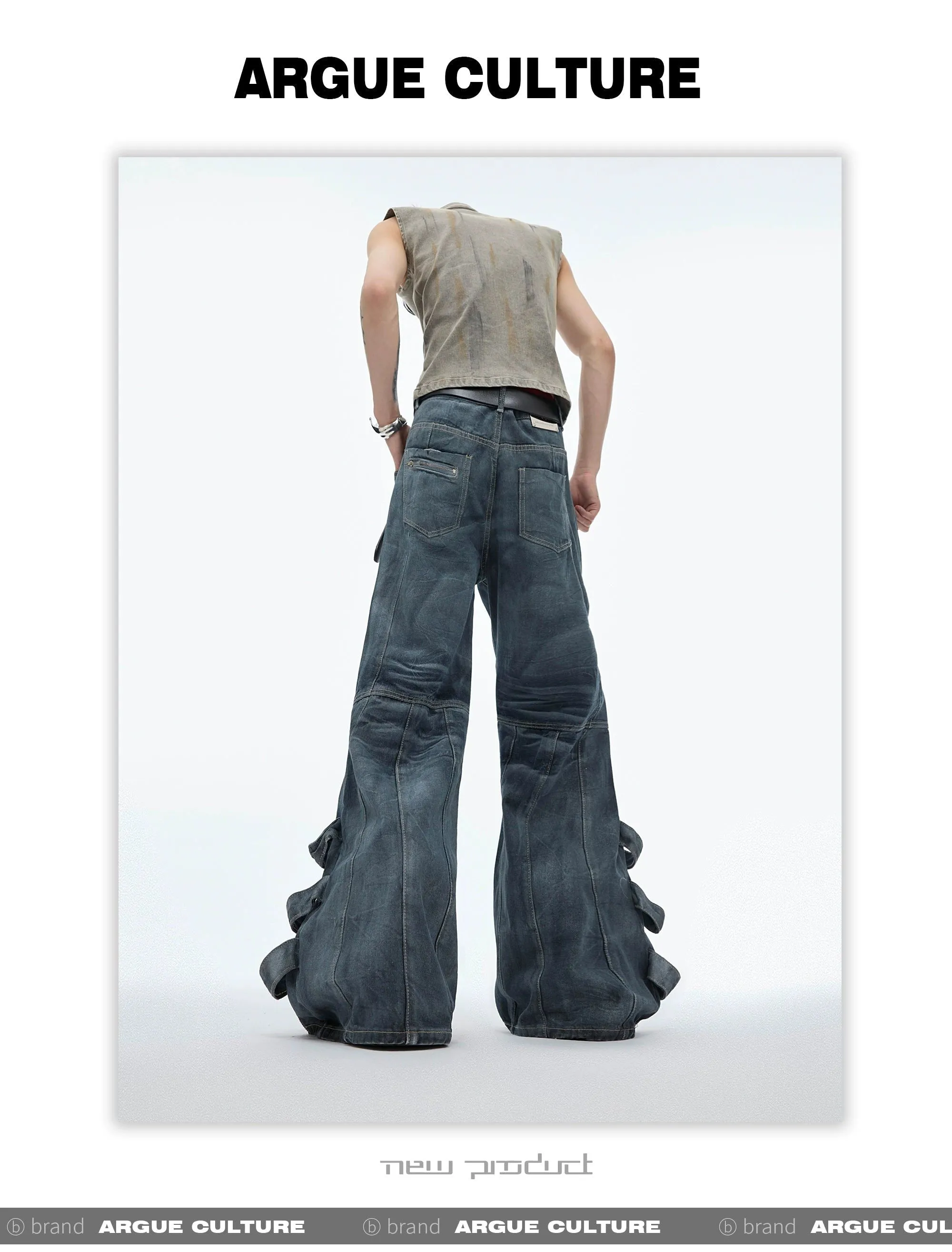 Distressed Strap Pleated Jeans