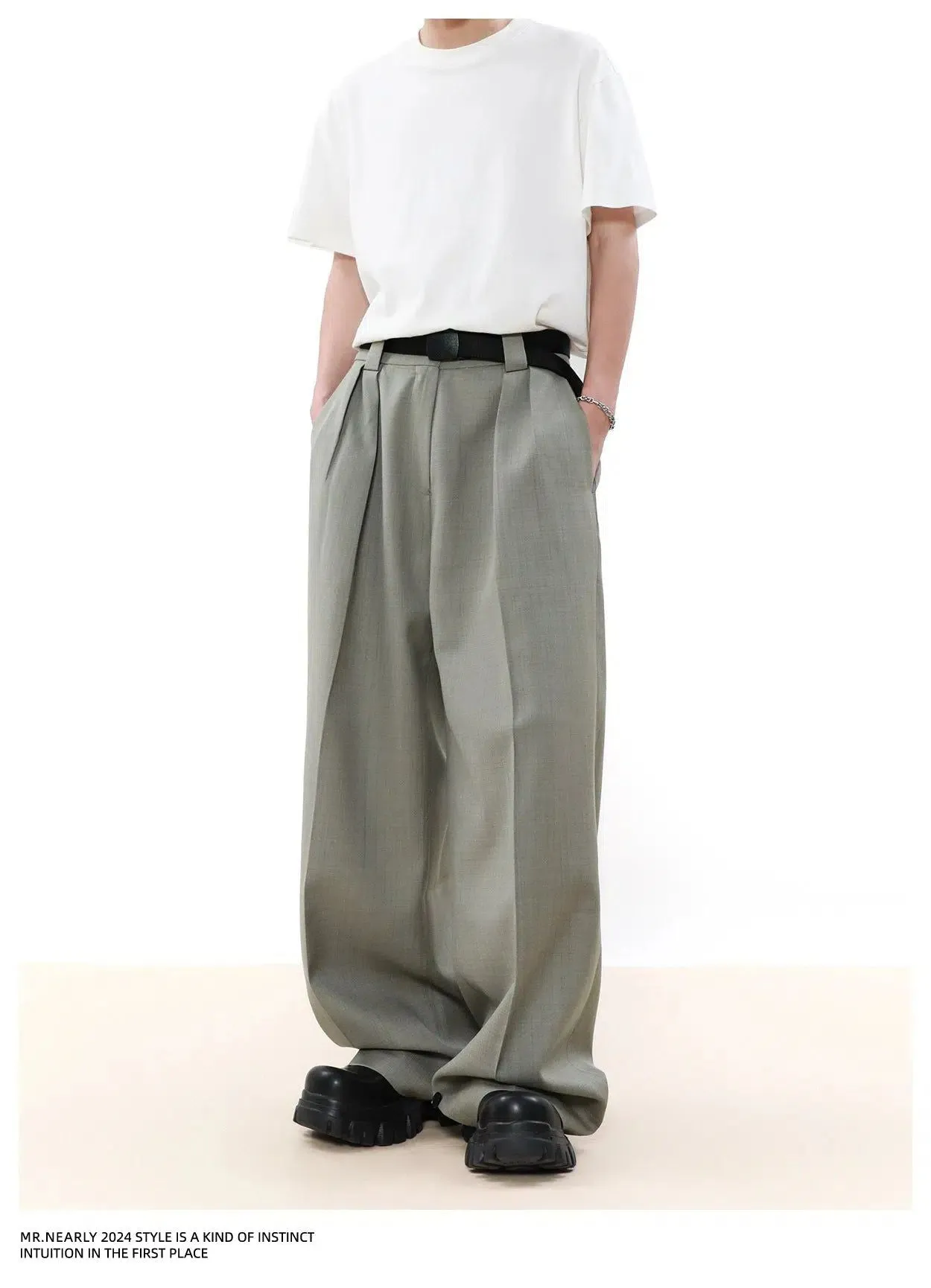 Drape Pleated Trousers