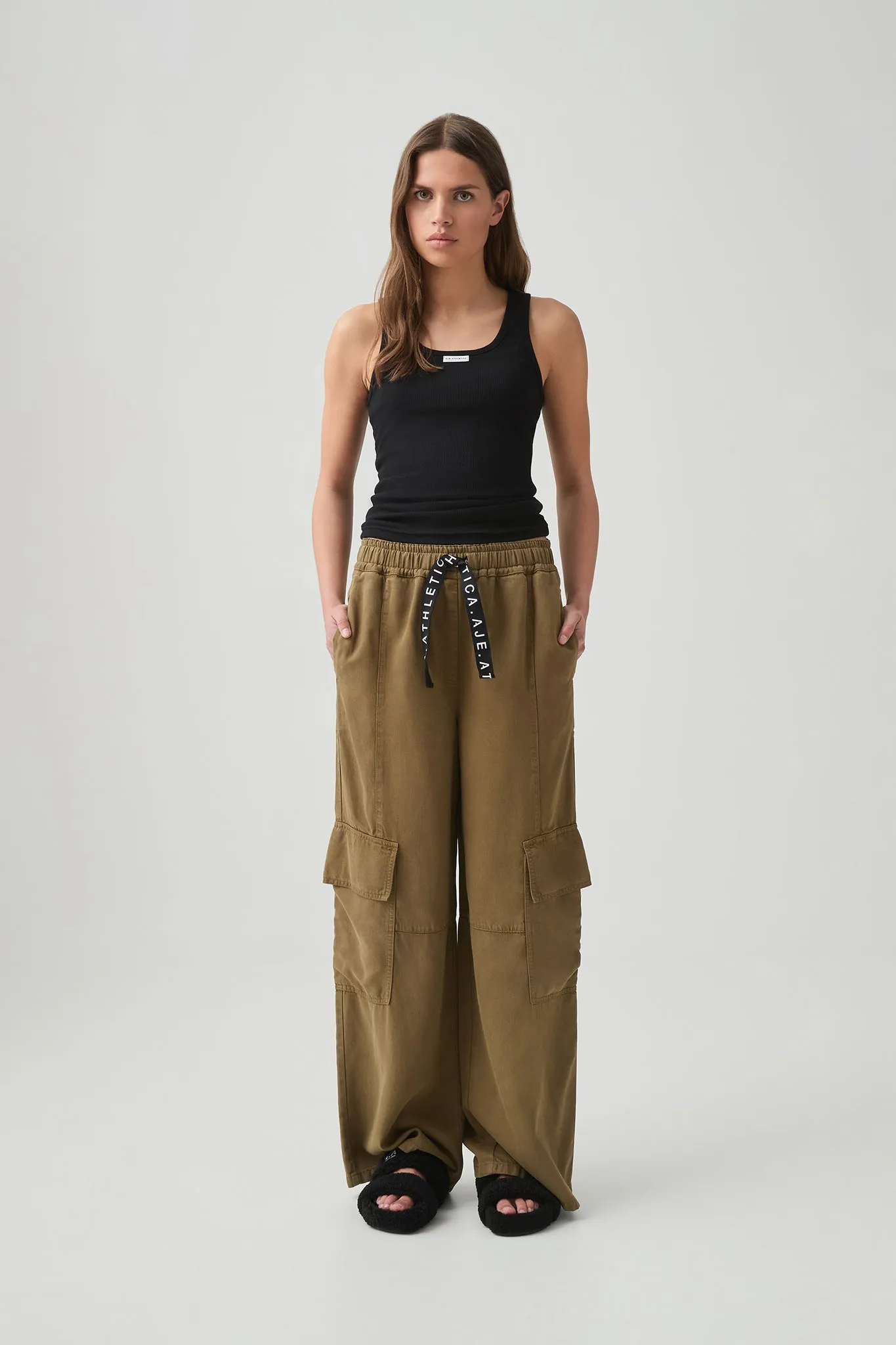 Drawstring Pant 512