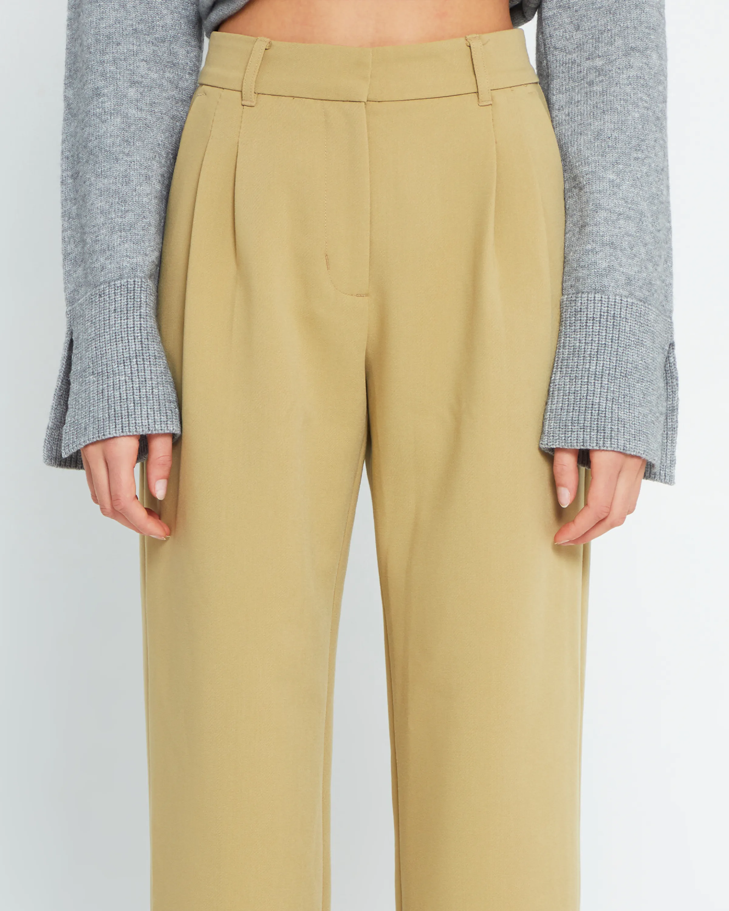 Gia Pant