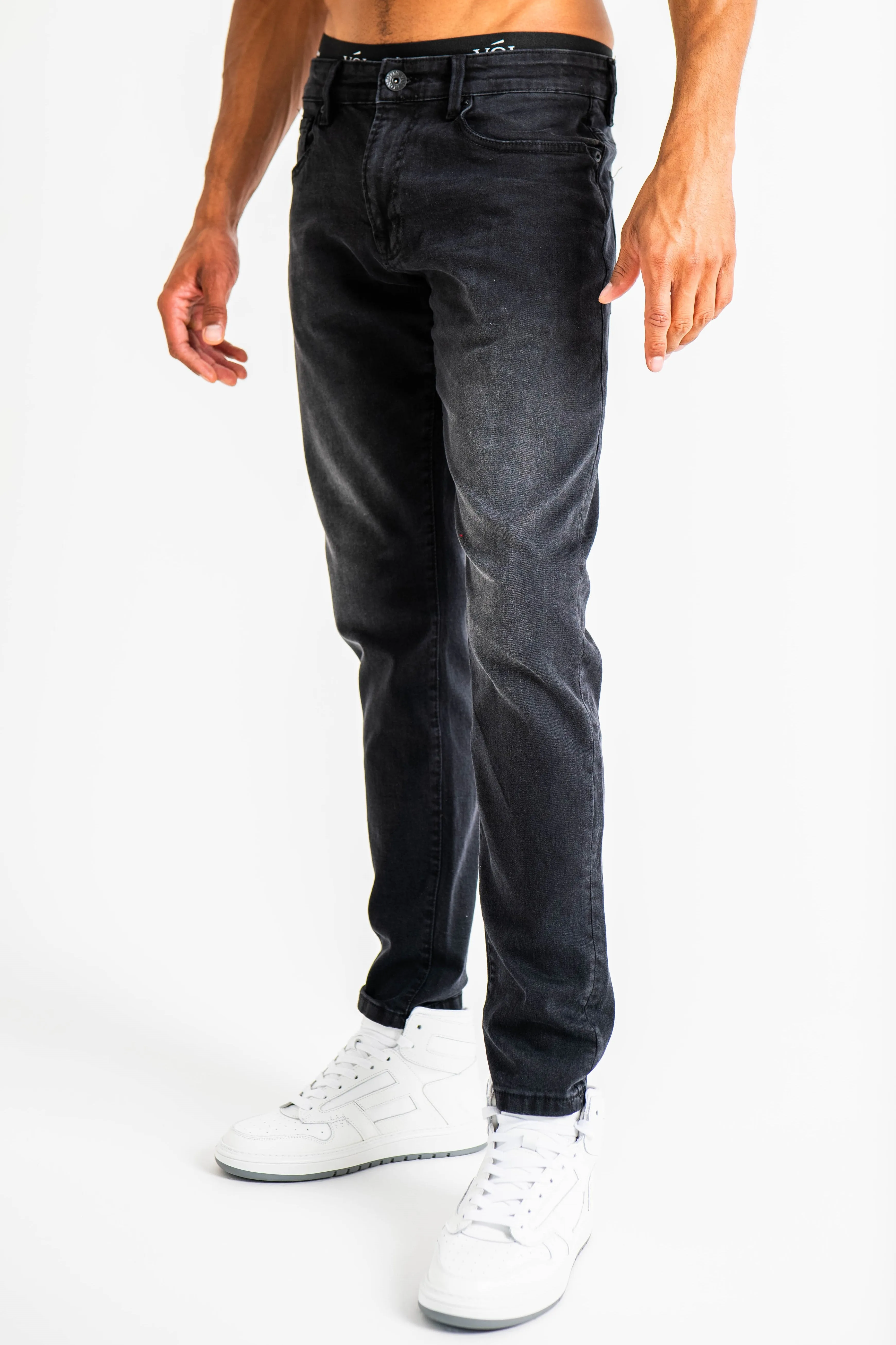 Hamilton Tapered Jeans - Black