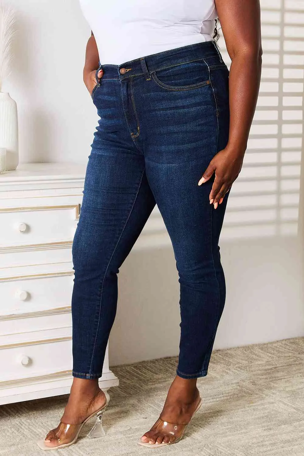 Judy Blue Dark Skinny Jeans with Pockets