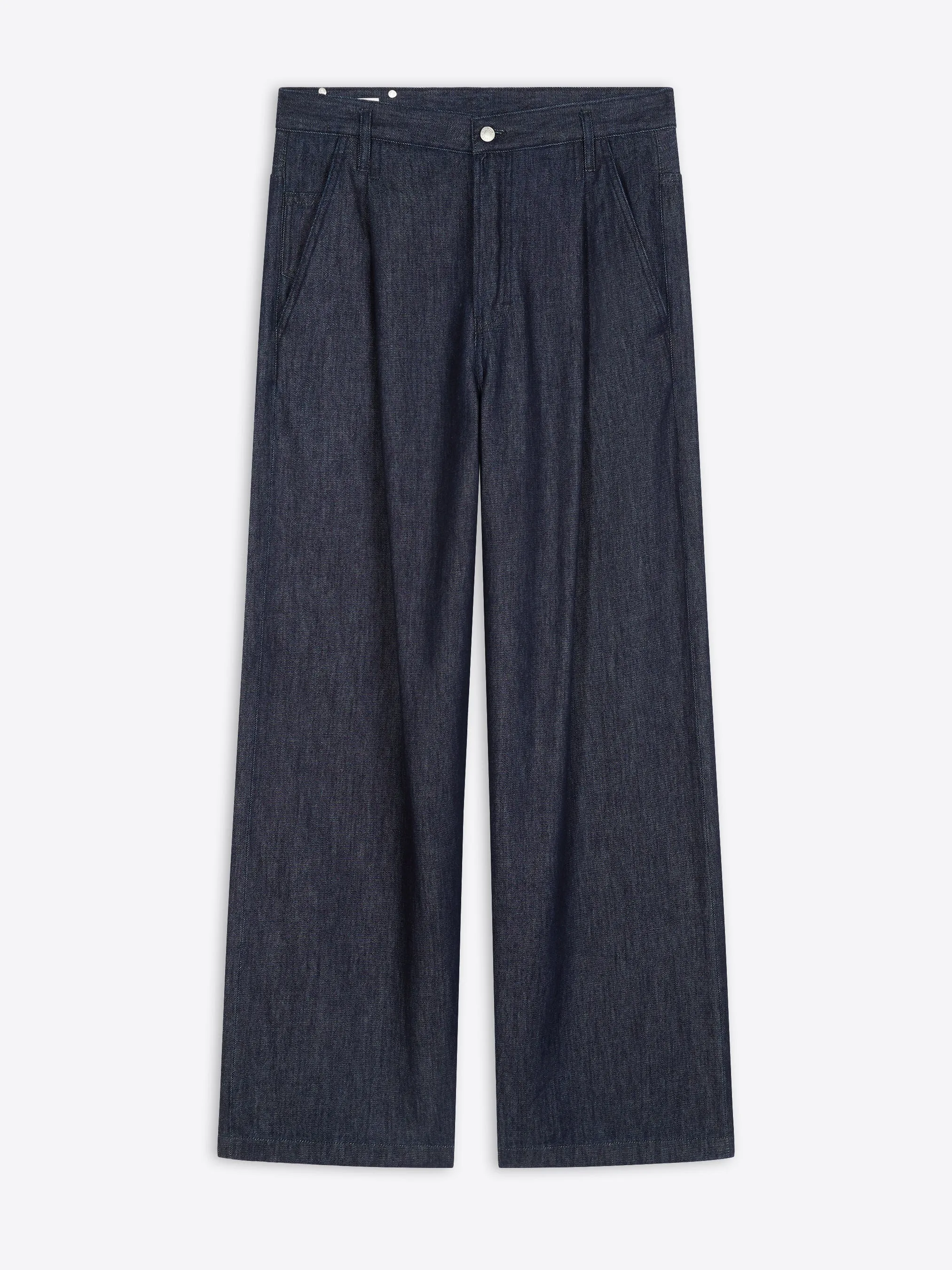 Pleated jeans