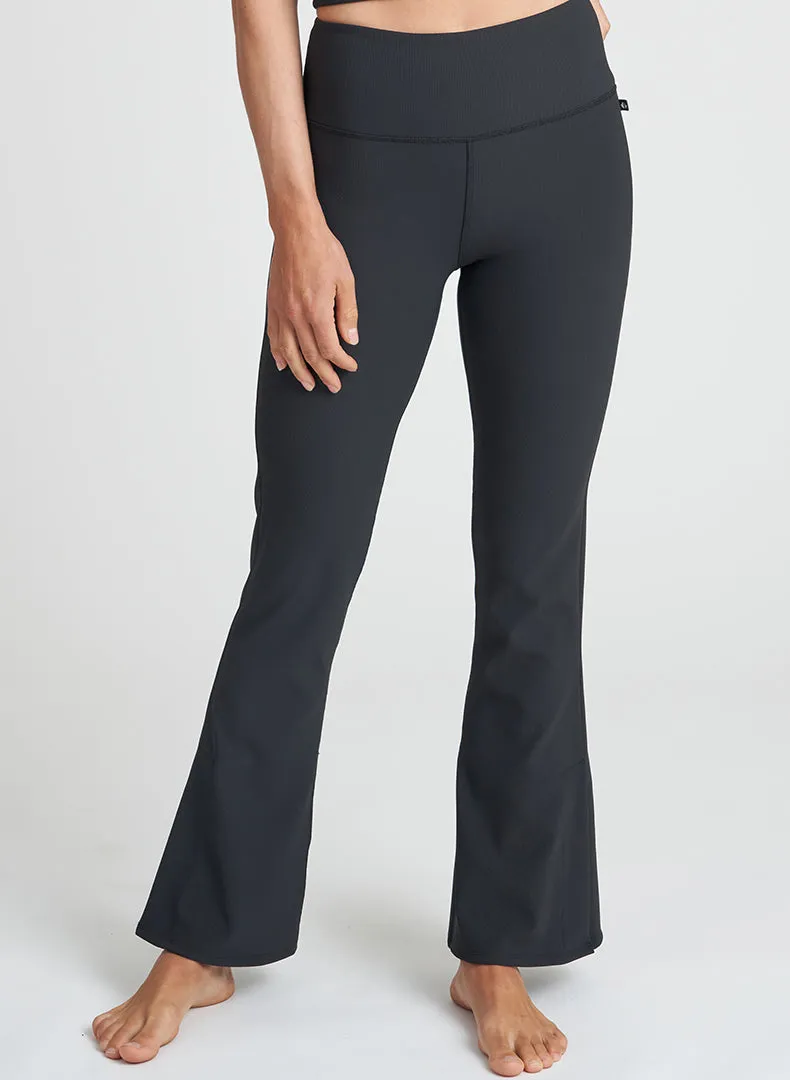 Side Slit Flare Legging