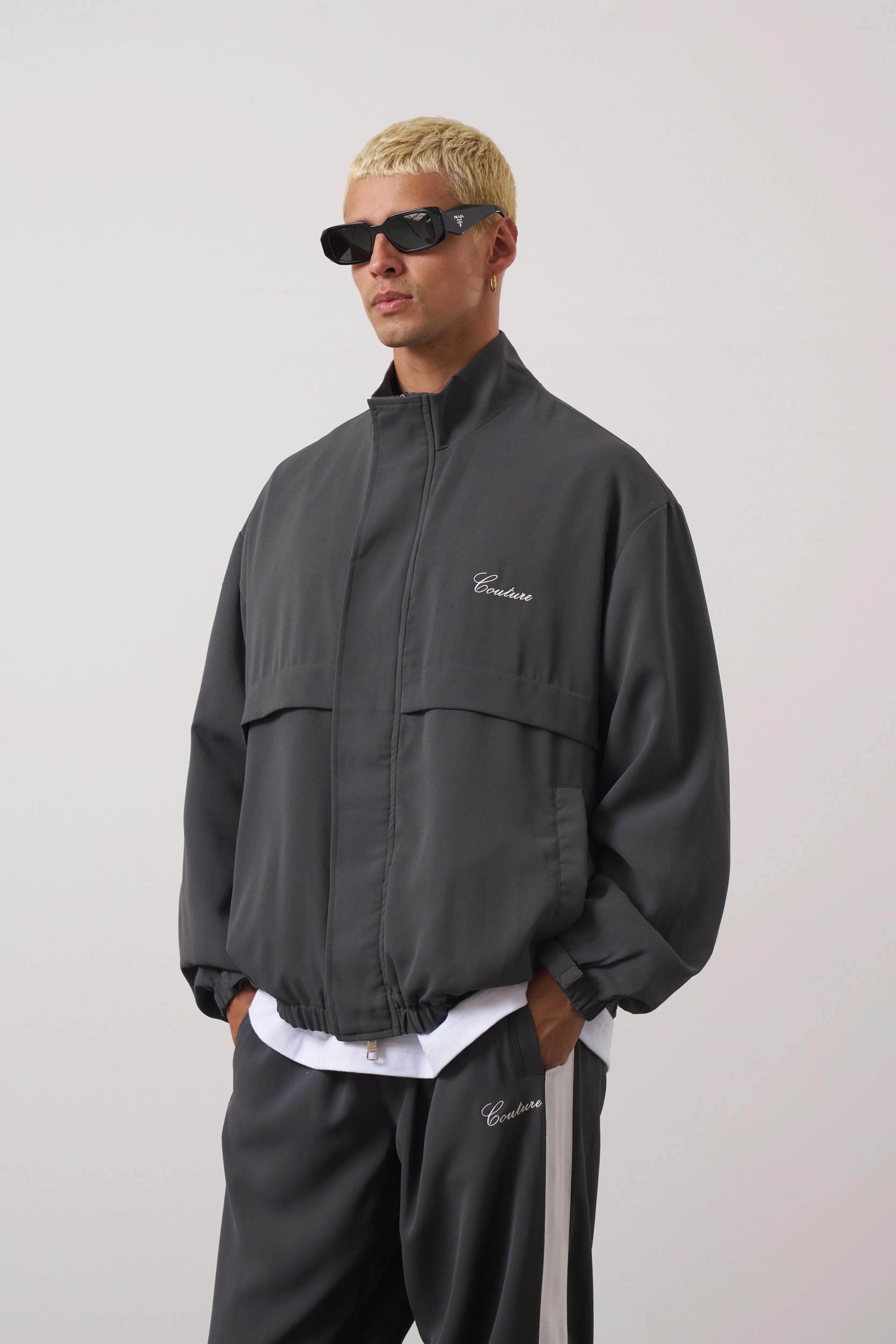 SMART LIGHTWEIGHT TRACK JACKET - CHARCOAL