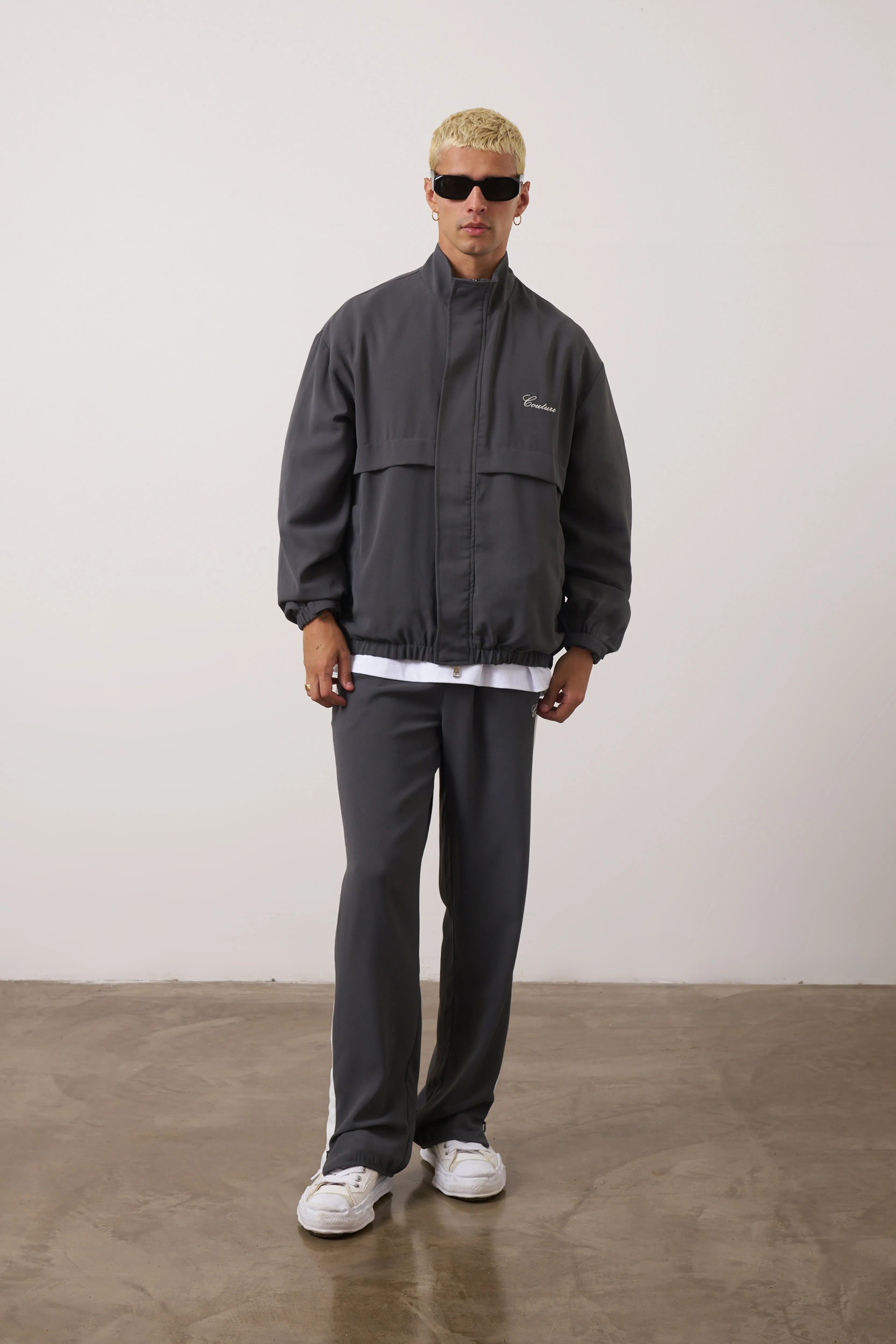 SMART LIGHTWEIGHT TRACK JACKET - CHARCOAL