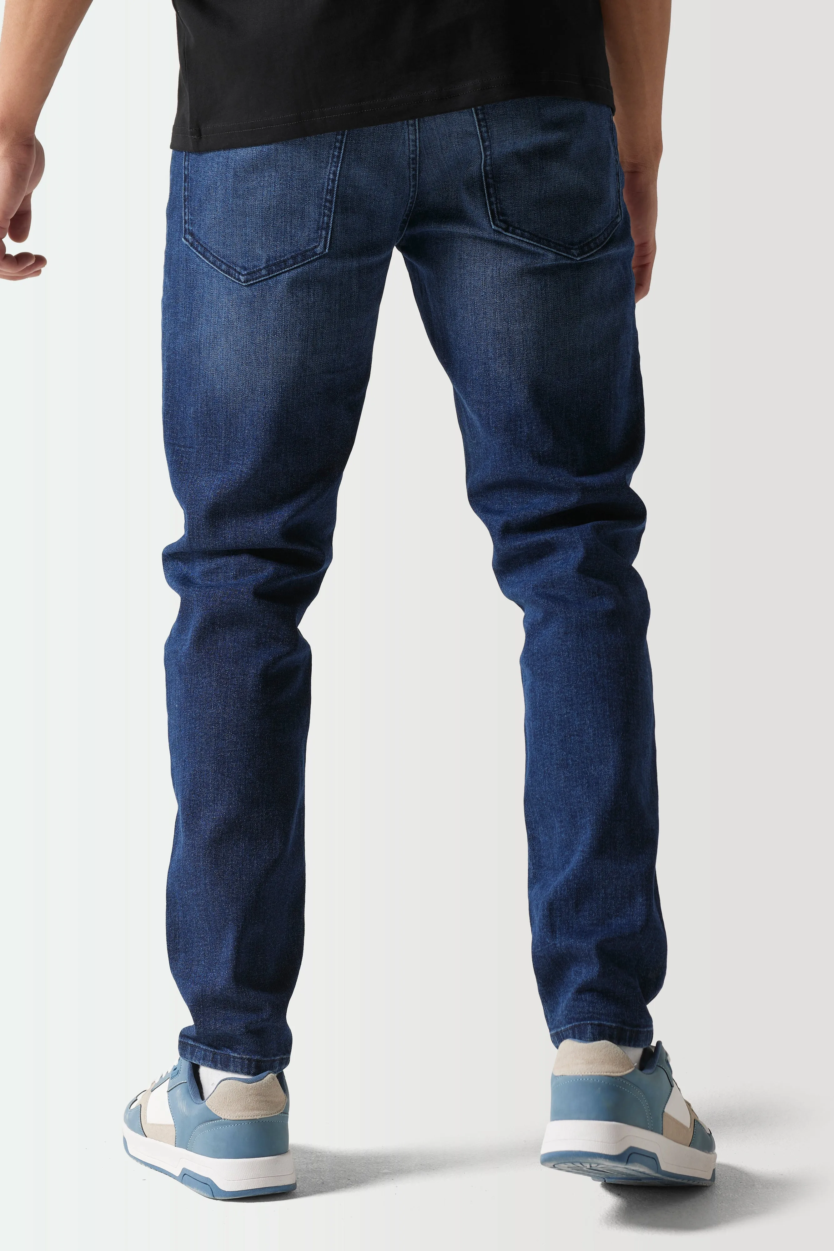 Sustainable Slim Tapered Jeans - Blue Black OD