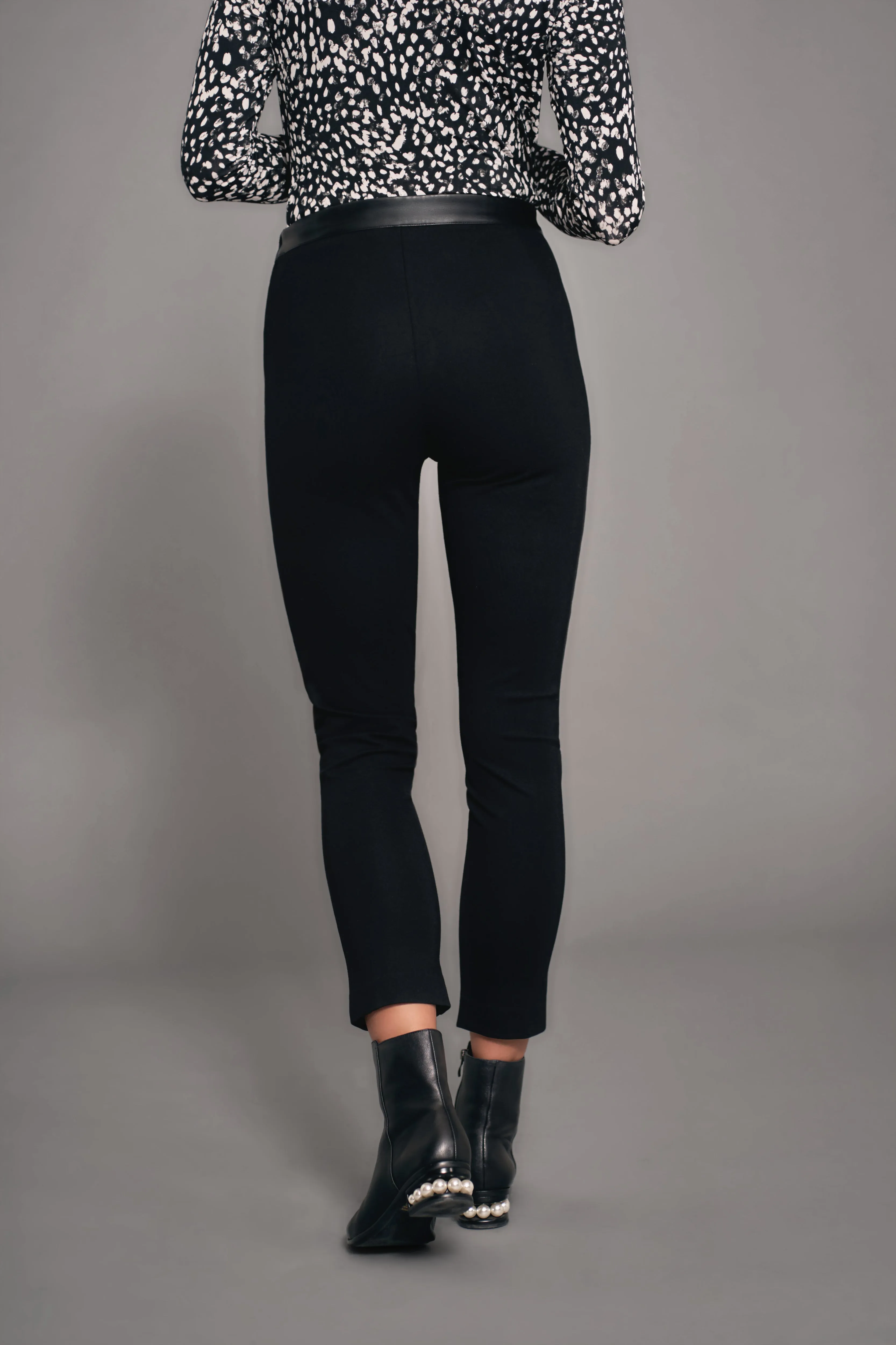 Vegan Leather Legging