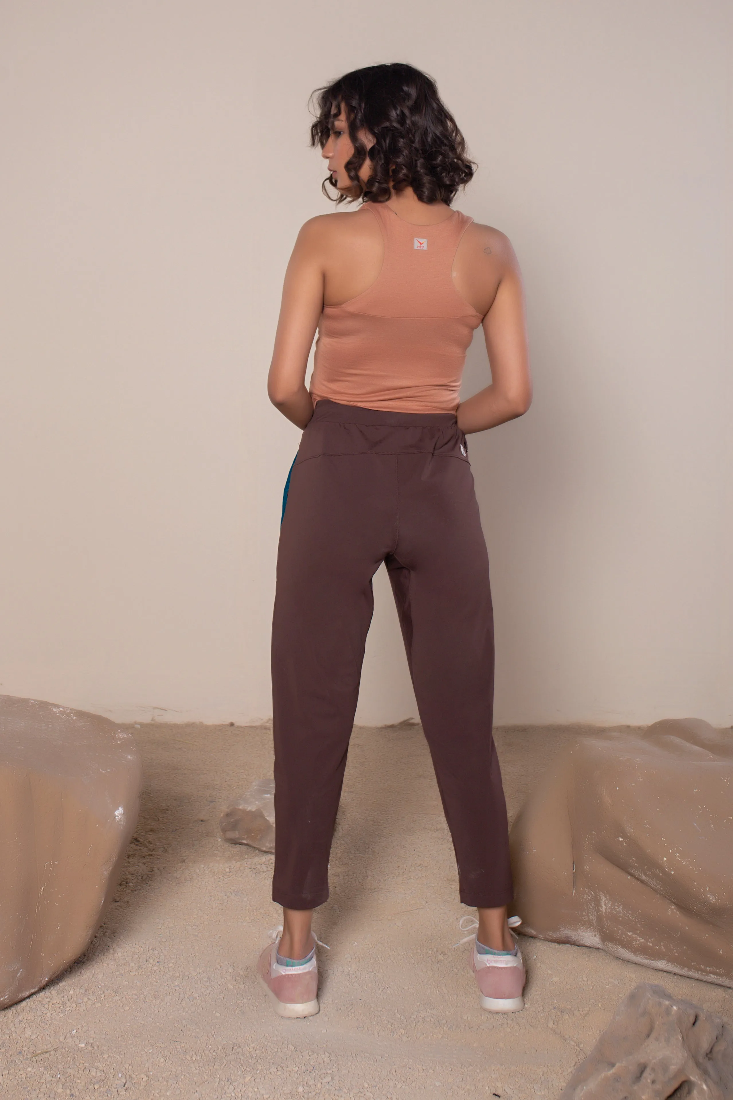 Wanderlust Pant Brown 2.0